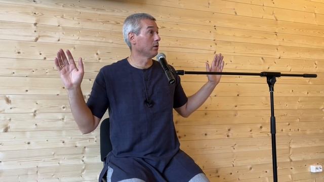 Е.М. Нитьянанда Чаран дас - ШБ 3.21.15 - 17.09.2022 (Джьотиш-ретрит, Yoga Village) - День 2 смотреть онлайн