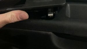 Як зняти карту передньої дверки Fiat Punto/Как снять карту передней двери Фиат Пунто