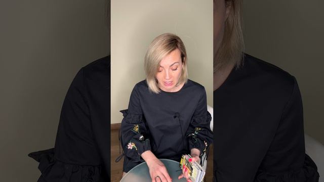 Что он чувствует пока мы молчим? Таро совет дня - онлайн #shorts #магиятаро #гаданиетаро #таросовет