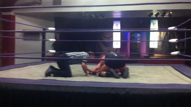 HWA / Irish Airbourne Jake Crist vs Unstoppable Clark Konnor смотреть онлайн