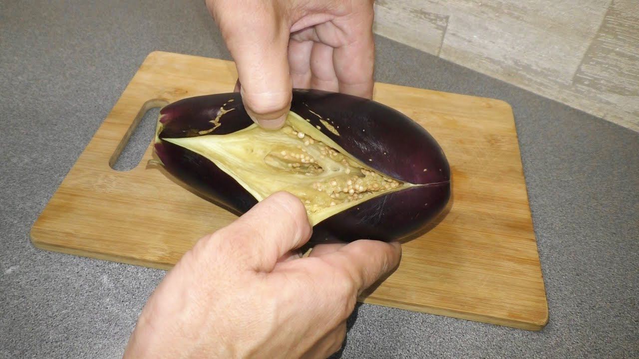 Отбил баклажаны и засунул их в духовку смотреть онлайн