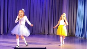 Мы танцуем джаз. Песня джаз. Поют дети. Кира 7 лет и Вероника 8 лет. Вокальная студия Пермь.