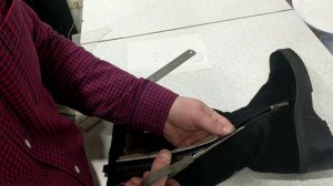 Простой способ ушивки голенища.Карнавал.ОбувщикЕКБ.