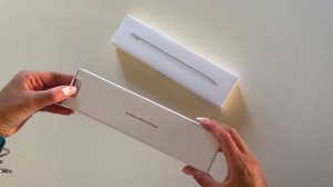 iPad Air 2022 M1 Unboxing + Accessories