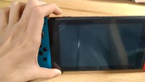 Что делать если зависли nintendo switch? Как выключить её полностью?