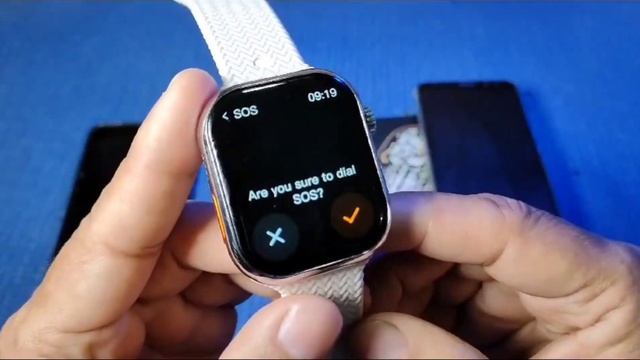 How To Use SOS Featuer Smart Watch SOS Emergency Call on on Smart Watches SOS Emergency on Android смотреть онлайн