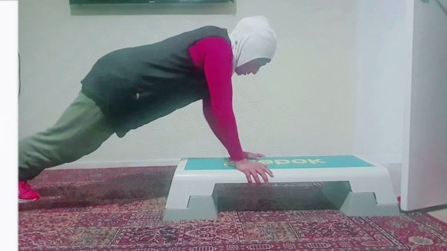 Full Body Dumbbell Workout Plus Core Workout using Stepper | Low Impact Ramadan Workout смотреть онлайн