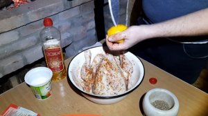 Простейшая курица в барбекю  Гриль отдыхает