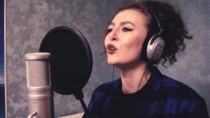 Мария Чебуркова - Возрождайся, Россия! (Вокальный кавер)