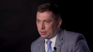АДВОКАТ. Почему у судей такие дурацкие мантии?