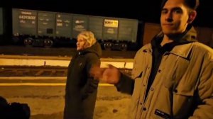 'Прощание славянки' под гармонь на перроне!