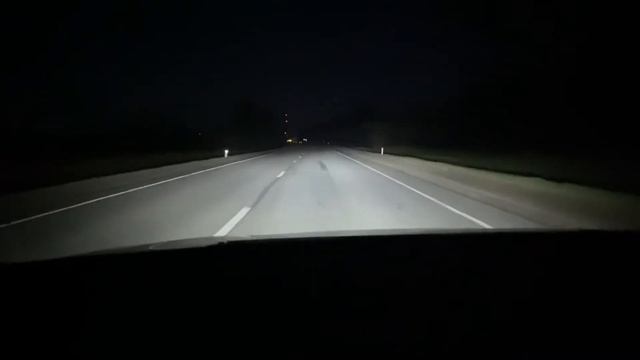 Lexus Adaptive High Beam System on road testing смотреть онлайн
