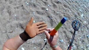 Коп на пляже Королевы!Возвратил деньги за дорогу!Металлоискателем собираю евро в Черногории!