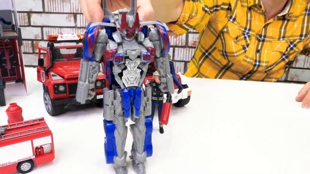 Фёдор стал БАМБЛБИ! Кто самый крутой пожарный Робот Трансформер? Видео игры для мальчиков онлайн смотреть онлайн