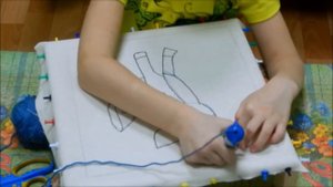 МАДОУ д/с № 153 г.Тюмени. Ковровая вышивка. Захарова Наташа, 6 лет.