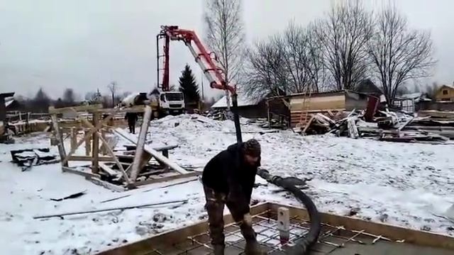 Заливка фундаментной плиты под баню. г. Валдай. смотреть онлайн