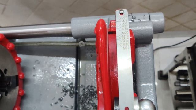 Round Rod Threading Machine for inches & Matric thread смотреть онлайн