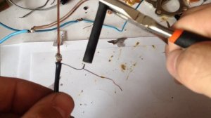 Мини сварка и электрокарандаш из графитового стержня батарейки и трансформатора.