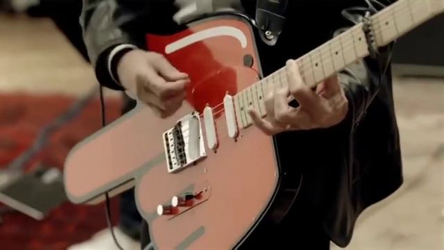 Down Down (Prices Are Down) - Status Quo смотреть онлайн