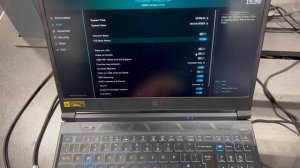 ACER PREDATOR HELIOS 300 - How To Enter Bios (UEFI) Settings & Boot Menu Options
