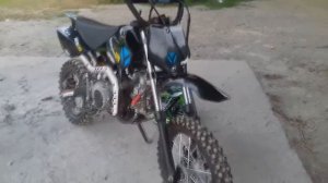 je prensente ma dirt 125 lite ycf de 2016