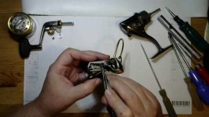 Катушка Ryobi Zauber - механизм возврата дужки.