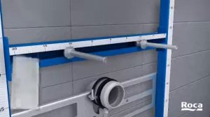 Установка системы инсталляции Roca для писсуара