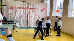 Видео от МБОУ Некрасовская школа Красногвардейский р-он 4 класс