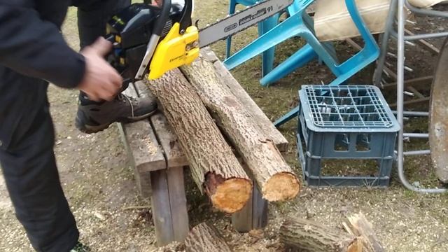 Бюджетная бензопила Champion 240-16 смотреть онлайн