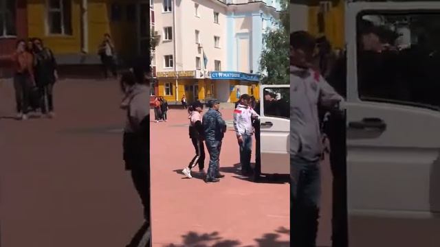 Костанай. Задержания в день выборов (02)