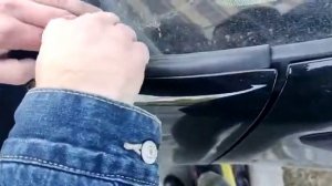 Рено Логан / Сандеро. Устраняю недоработку конструкторов. Накладка на петли капота.