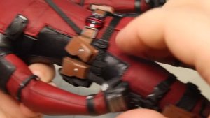 ЖИВОЙ ДЭДПУЛ У МЕНЯ НА СТОЛЕ Deadpool HotToys