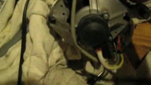 Снимаем щетки с мотора стиральной машинки BEKO