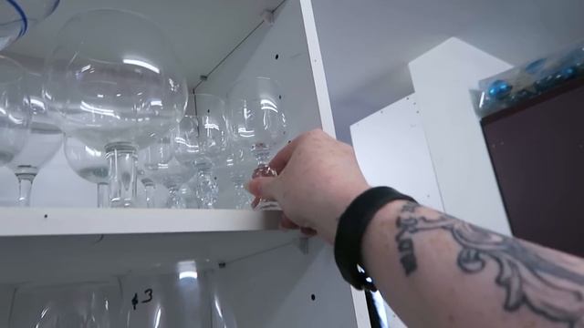 Let's Go Thrift Shopping! | Black Friday смотреть онлайн