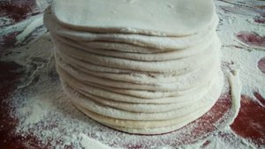 Вкусная закуска. Пита с начинкой. Tasty snack Pita.