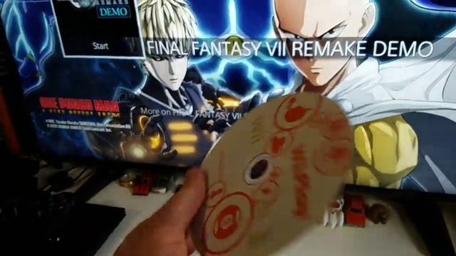 Putting Defective game discs in a PS4 смотреть онлайн