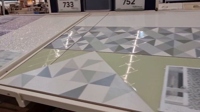 ПОКУПКИ ИЗ ПЯТЁРОЧКИ? ВЫБИРАЕМ ПЛИТКУ В КОТЕЛЬНУЮ? ЛЕРУА МЕРЛЕН? СУПЕР ПОДАРОК ОТ МАМЫ МУЖА? смотреть онлайн