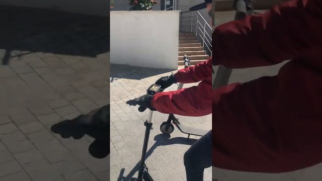 Электросамокат Ninebot es2 vs Kugoo s2 в горочку смотреть онлайн