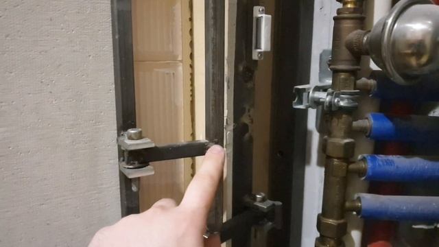 Большой люк под плитку своими руками