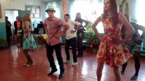 Танец 80-х  (8,9,10 классы)