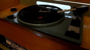 ВИА "Норок"-"О чем плачут гитары","Артист поет" (М.Долган-Е.Кримерман) на молдавском языке (повтор)