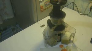 Соковыжималка BRAND 9100.