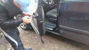 Ставим ручку двери Ford Galaxy