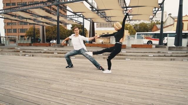Senorita. Shawn Mendes, Camila Cabello. Love story. Street dance. Samba. Senorita dance