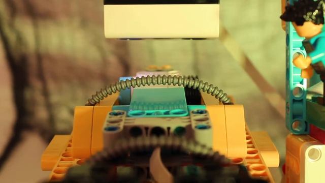 LEGO Education SPIKE Prime Frankenstein смотреть онлайн