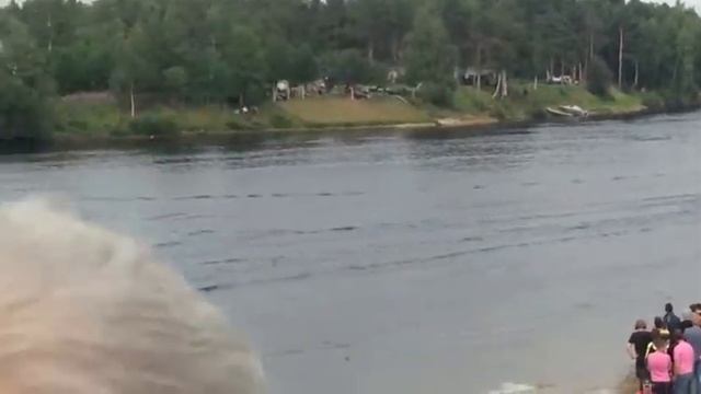 снегоходом по воде смотреть онлайн