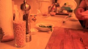 Гороховый суп.Гороховый суп с  копченой рулькой.Хлебные гренки для супа.