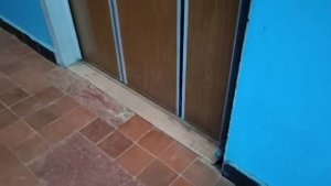 Пассажирский лифт КМЗ залипайка Q-320 кг. Грузопассажирский лифт КМЗ Q-500 кг., 1982 г.в, v=1 м/с.