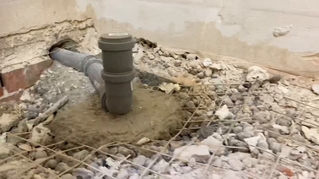 Сантехнические работы в старом фонде СПБ. Замена канализации, коллекторный узел, разводка труб.