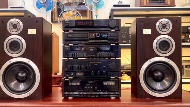 Chất âm ko chê đâu được của bộ dàn Sony V7700 đẳng cấp thập niên 80. Nghe hay bày đẹp. Cả làng nghe смотреть онлайн